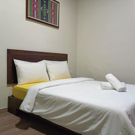 Blue Eyes Hotel Кепала Батас Екстериор снимка