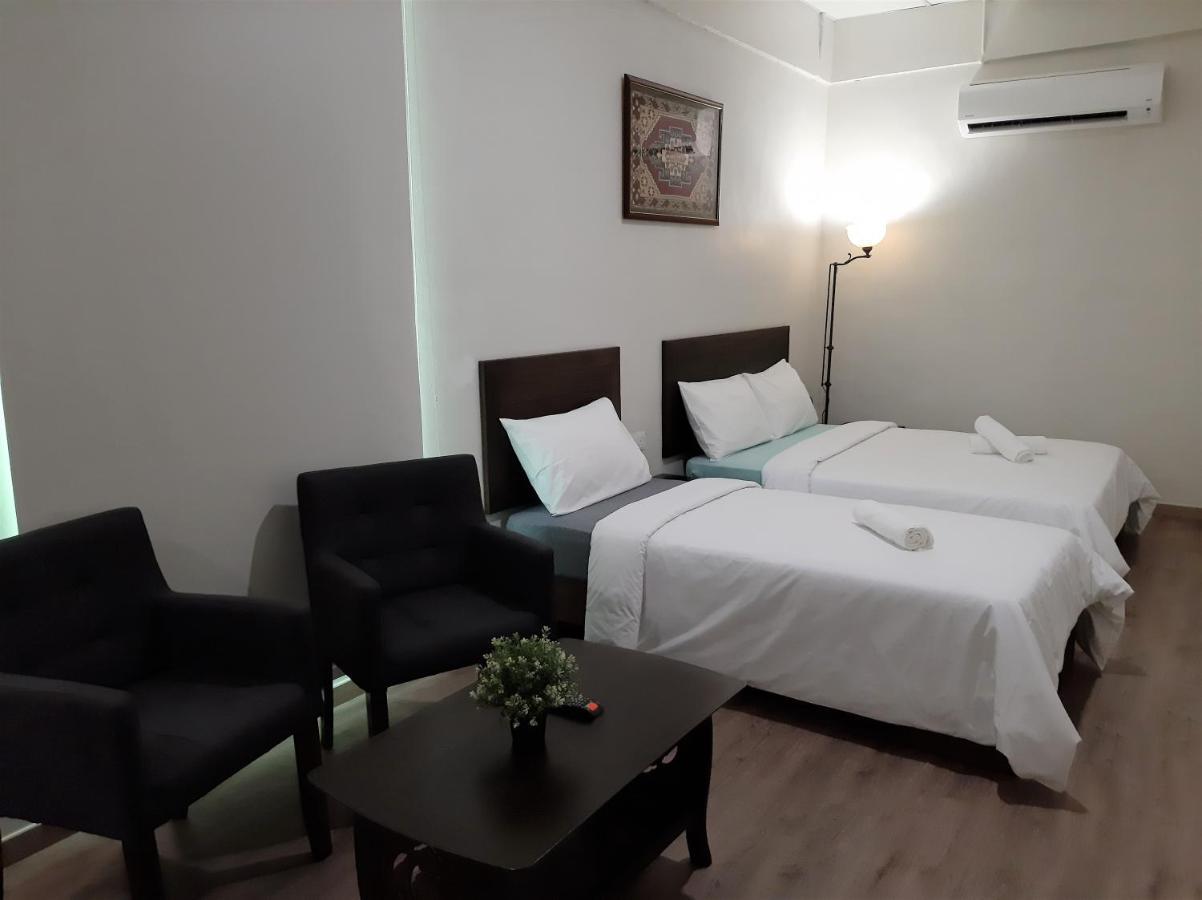 Blue Eyes Hotel Кепала Батас Екстериор снимка