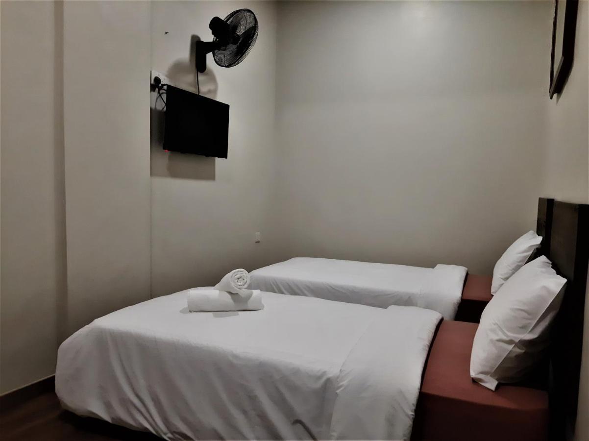 Blue Eyes Hotel Кепала Батас Екстериор снимка
