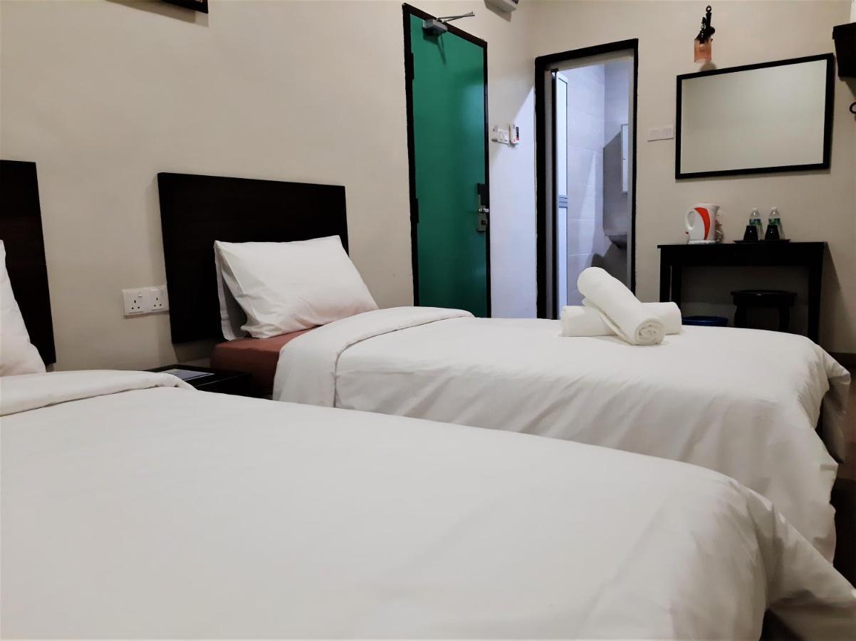 Blue Eyes Hotel Кепала Батас Екстериор снимка