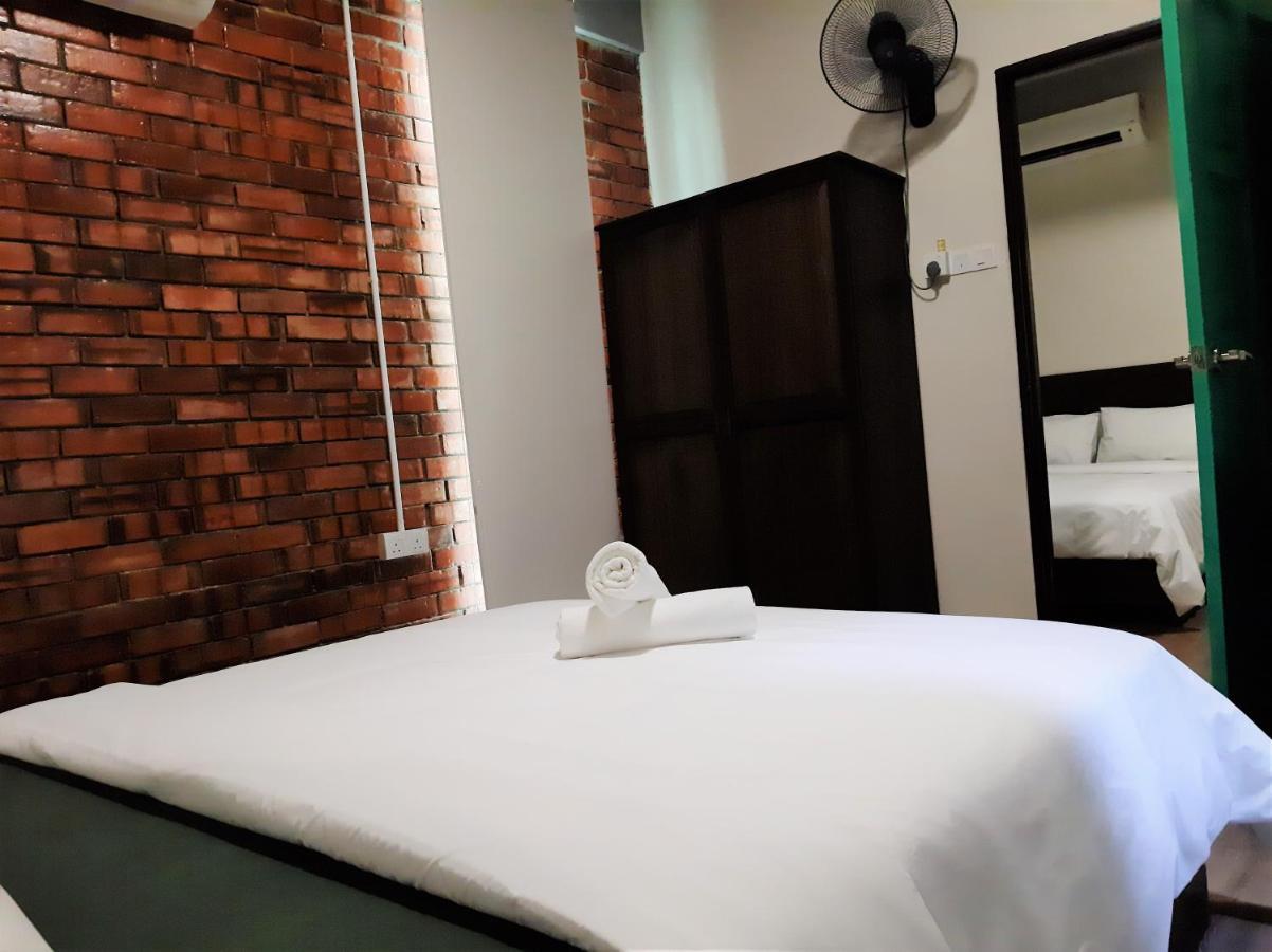 Blue Eyes Hotel Кепала Батас Екстериор снимка