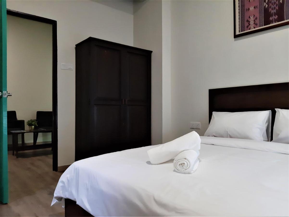 Blue Eyes Hotel Кепала Батас Екстериор снимка